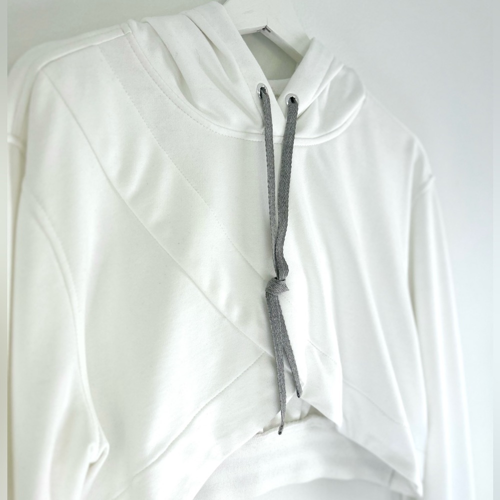 Cropped Cross front Hoodie_White